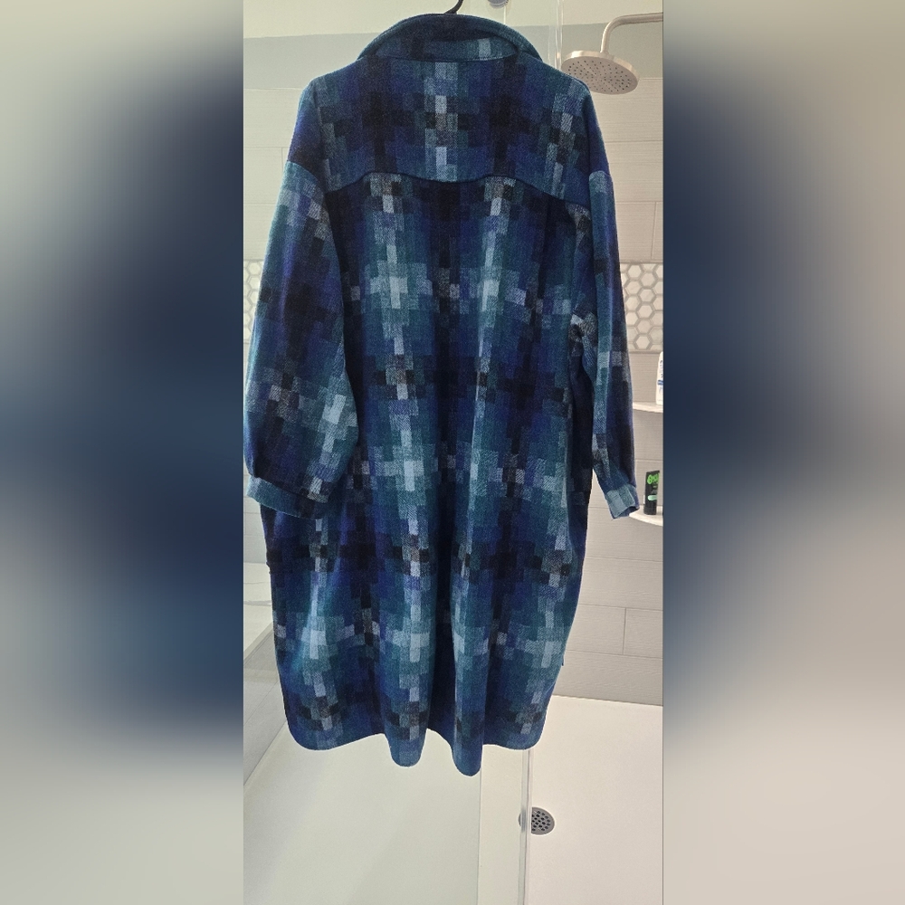 Dressed in LALA Blue Multi-Tone Pixel Button-Down Shirt - Picture 4 of 4